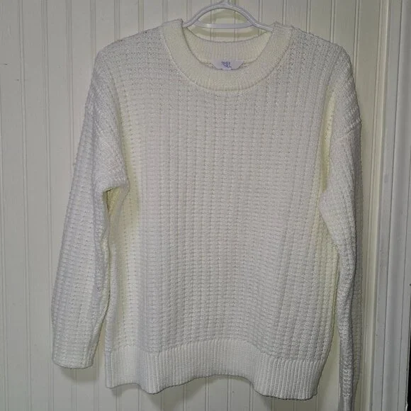 Time and Tru Midweight Waffle Stitch Sweater - Worn Once - Picture 1 of 2